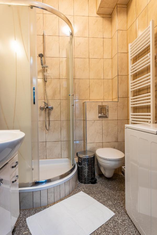זקופאנה Aplit 2 Guest House מראה חיצוני תמונה
